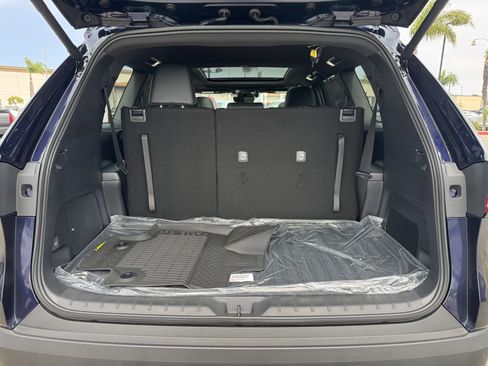 New 2026 Toyota Grand Highlander AWD Hybrid image 10
