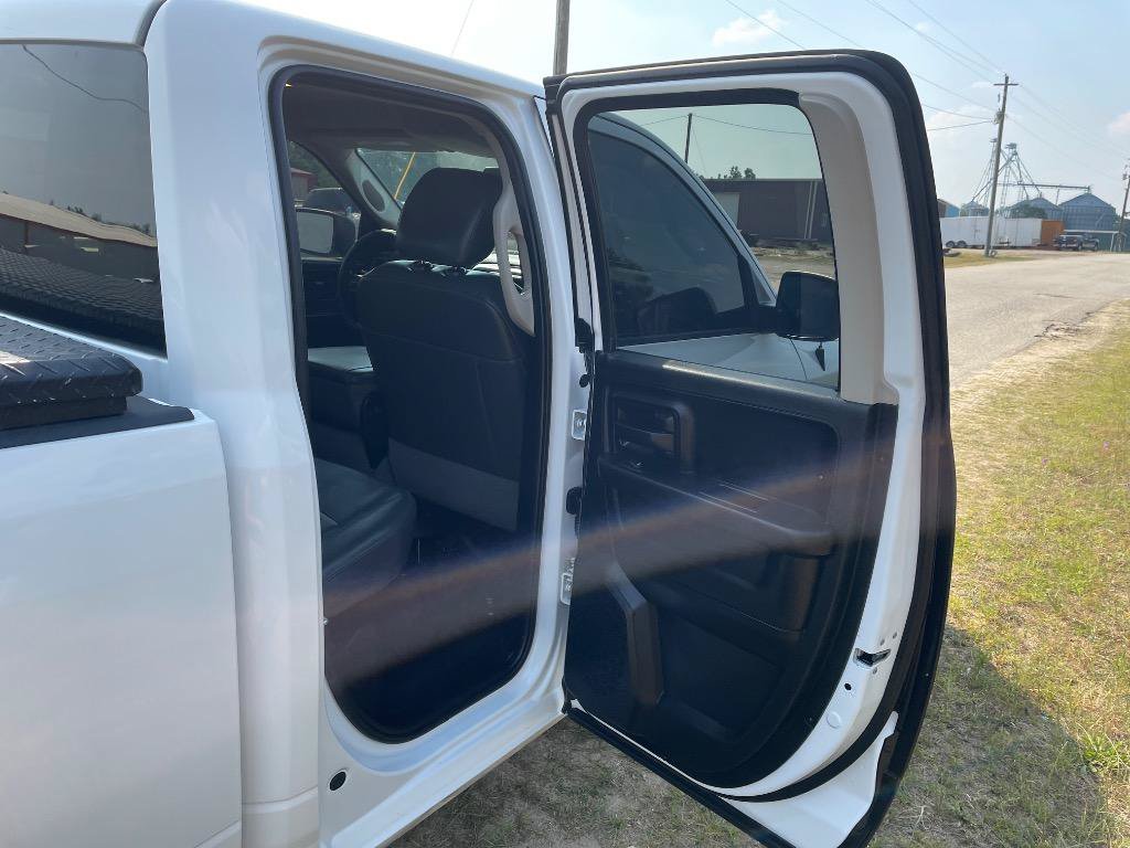Used 2019 RAM 1500 Tradesman AWD/4WD image 7