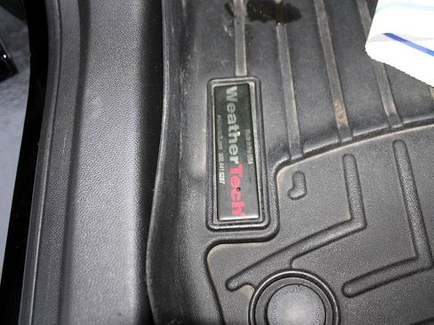 Used 2024 Chevrolet Trax ACTIV w/ Sunroof Package image 31