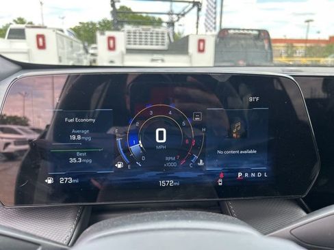 New 2026 Chevrolet Equinox LT image 18