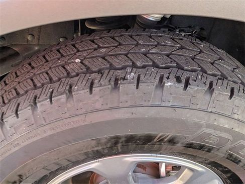 Used 2024 Ford Bronco Big Bend image 11