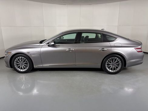 Used 2023 Genesis G80 2.5T image 6