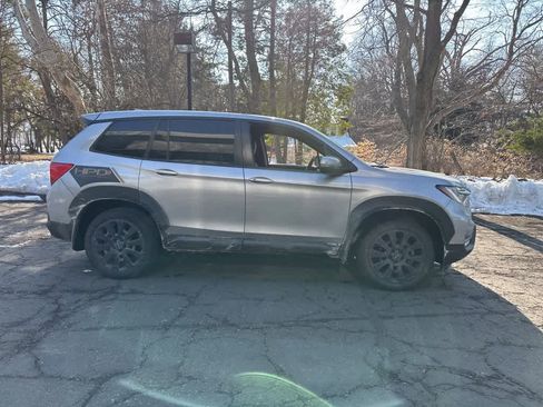 Used 2022 Honda Passport EX-L image 11