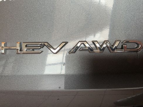 Certified 2025 Toyota Sienna Limited AWD/4WD image 39