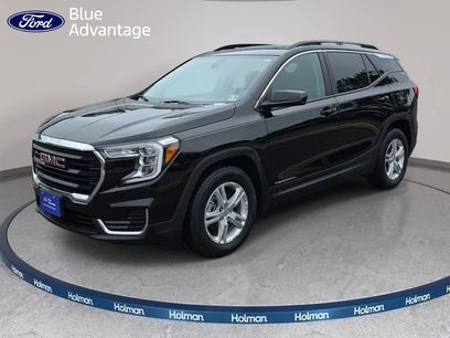 Used 2024 GMC Terrain SLE w/ Driver Convenience Package