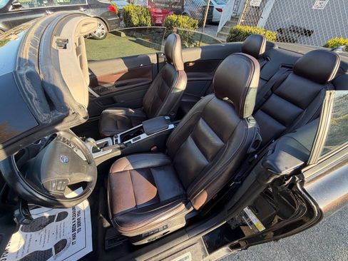 Used 2012 Volvo C70 T5 FWD image 9