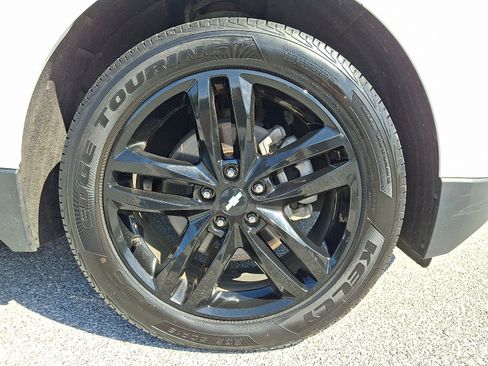 Used 2020 Chevrolet Equinox LT w/ Sport Edition AWD/4WD image 8