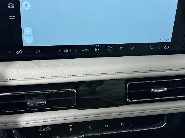 New 2026 Lincoln Aviator 2WD image 16