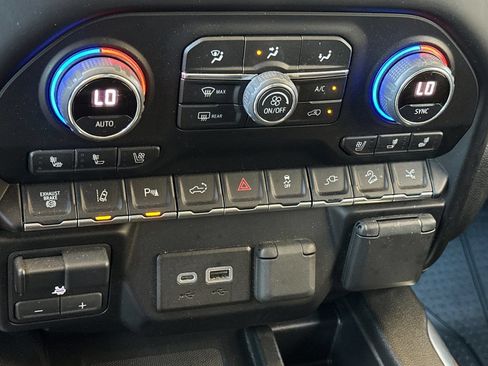 Certified 2023 Chevrolet Silverado 2500 High Country w/ Z71 Off-Road Package AWD/4WD image 21