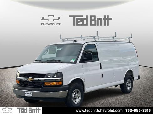 New 2025 Chevrolet Express 2500 Work Van w/ Driver Convenience Package image 1
