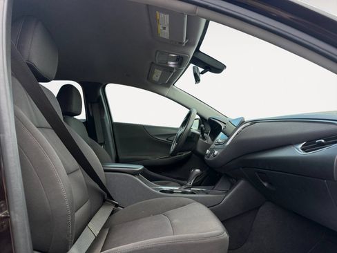 Used 2020 Chevrolet Malibu LT FWD image 15