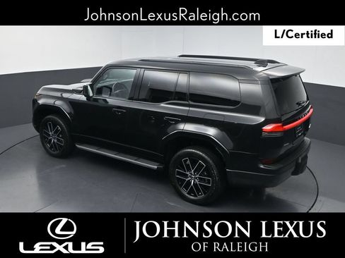 Used 2024 Lexus GX 550 w/ Accessory Package (Z1) AWD/4WD image 26