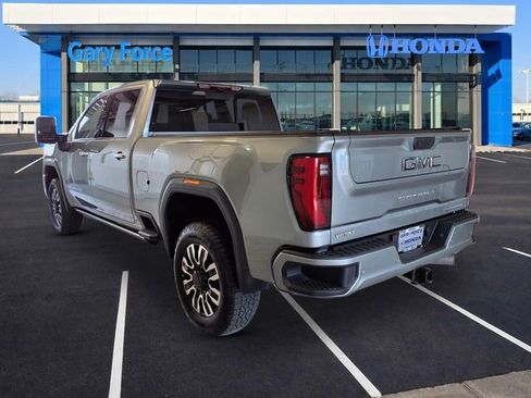 Used 2025 GMC Sierra 2500 Denali Ultimate AWD/4WD image 3
