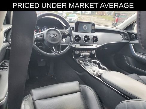 Used 2018 Kia Stinger image 6