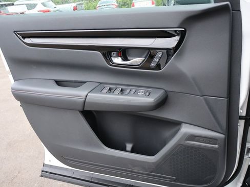Certified 2026 Honda CR-V Sport Touring image 32