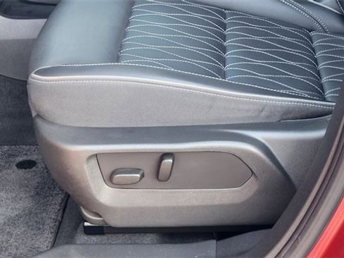 Used 2023 Buick Envision Avenir image 20