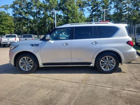 Used 2020 INFINITI QX80 Luxe w/ Proassist Package RWD image 2