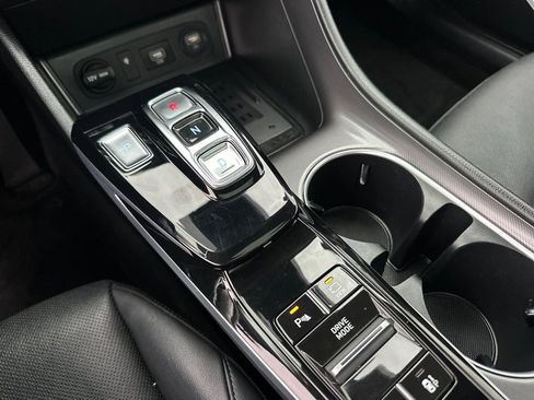 Used 2022 Hyundai Sonata Limited image 21