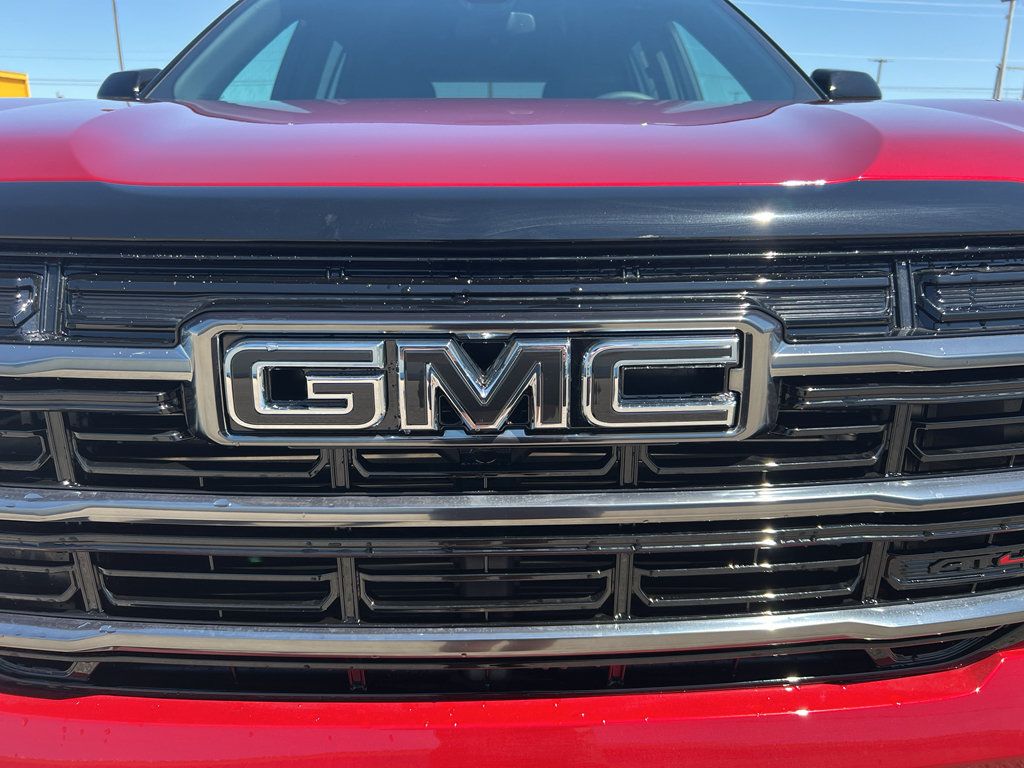 New 2026 GMC Terrain AT4 w/ LPO, Black Badging Package AWD/4WD image 29