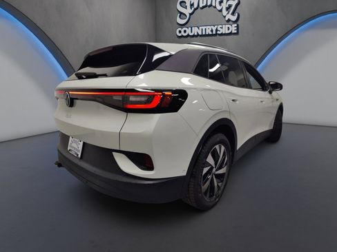 Used 2025 Volkswagen ID.4 Pro image 11