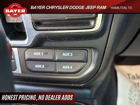 Used 2024 Jeep Wrangler Unlimited Sport AWD/4WD image 39