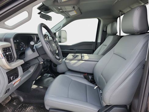 New 2026 Ford F550 4x4 Regular Cab Super Duty image 11