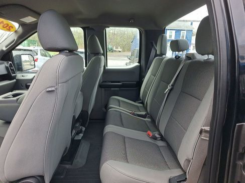 Used 2018 Ford F150 XL w/ Equipment Group 101A Mid image 10