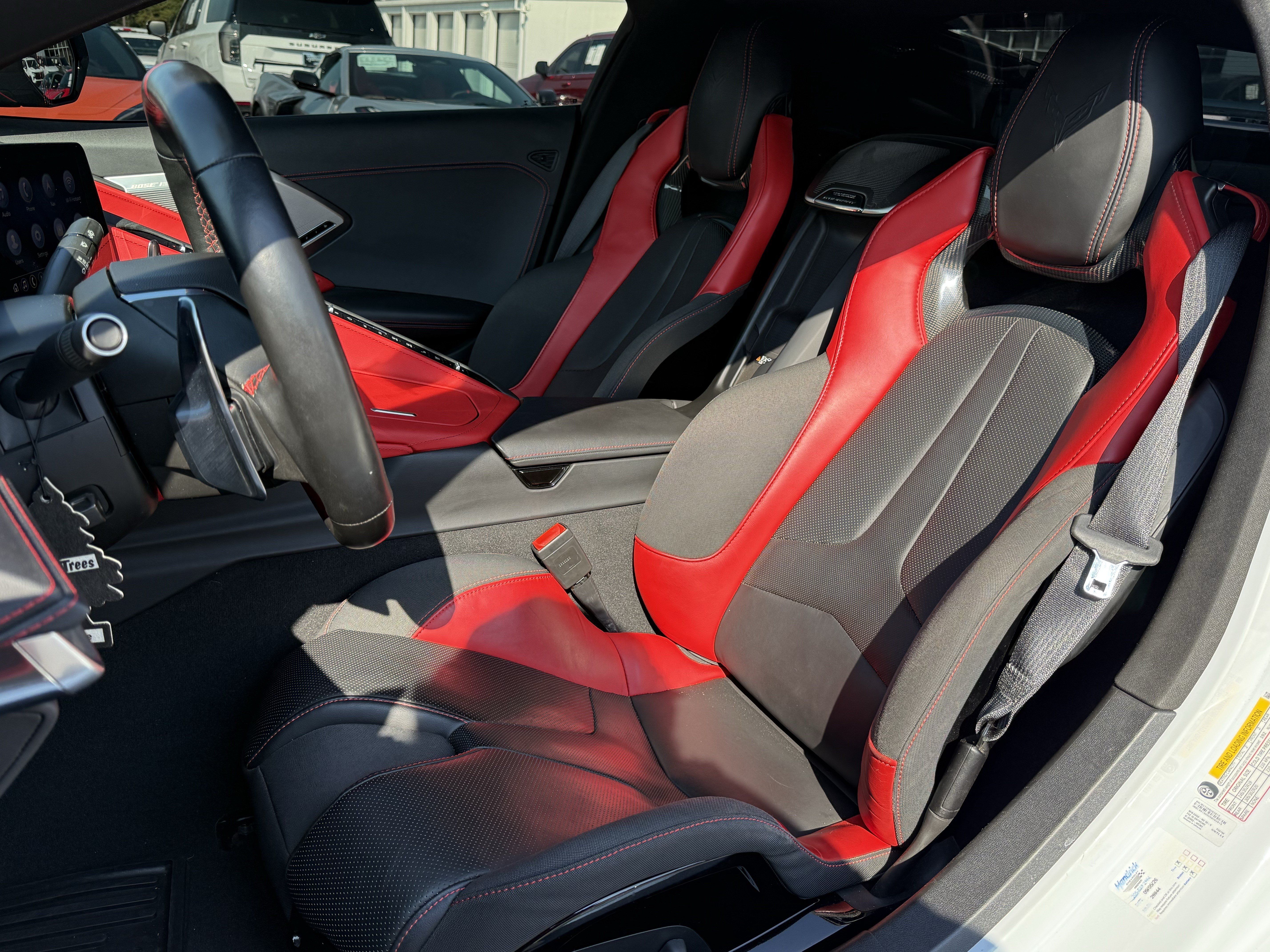 Used 2021 Chevrolet Corvette Stingray Preferred Cpe w/ Z51 Performance Package RWD image 7