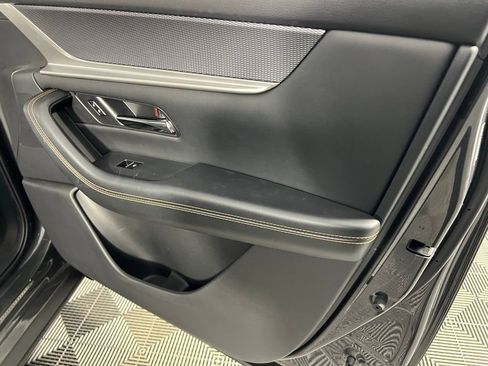 Used 2024 MAZDA CX-90 Plug-In Hybrid w/ Premium Plus image 34