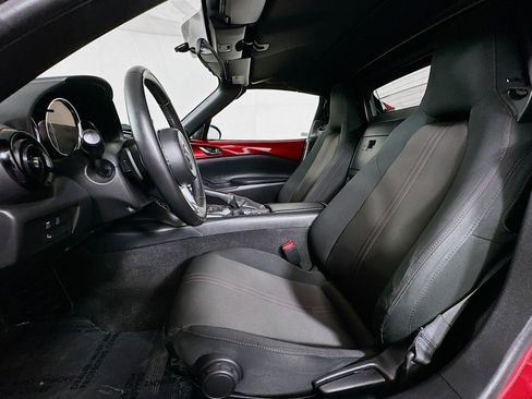 Used 2017 MAZDA MX-5 Miata RF Club image 17