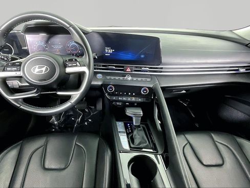 Used 2024 Hyundai Elantra Limited FWD image 7