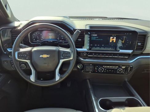 Certified 2024 Chevrolet Silverado 2500 LTZ w/ LTZ Premium Package image 4