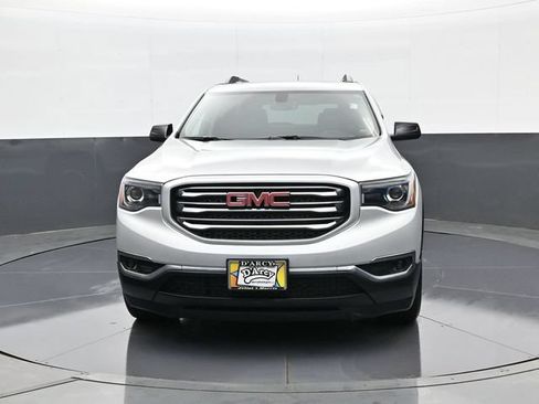 Used 2019 GMC Acadia SLT AWD/4WD image 2