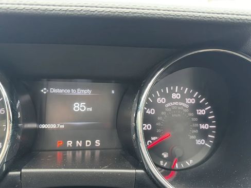 Used 2017 Ford Mustang Coupe image 35