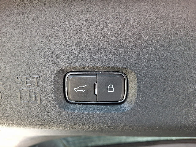 Used 2025 Ford Expedition Max Active AWD/4WD image 31