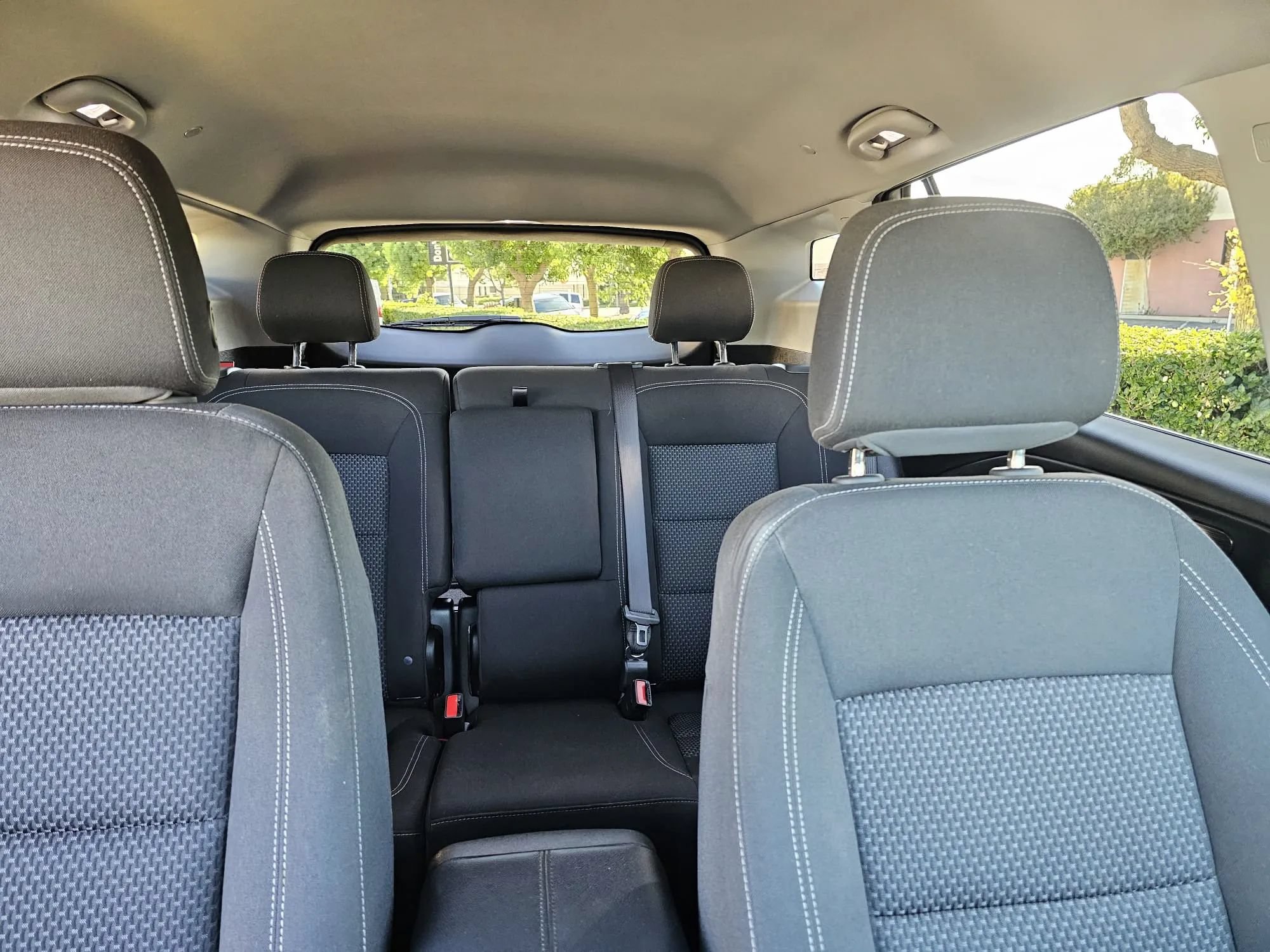Used 2024 GMC Terrain SLE FWD image 31