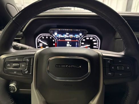 Used 2021 GMC Yukon Denali w/ Denali Premium Package AWD/4WD image 13