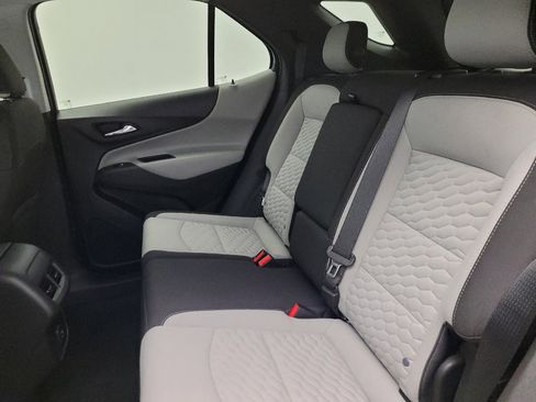 Used 2020 Chevrolet Equinox LT FWD image 18
