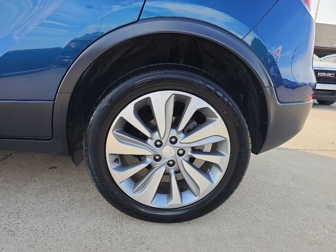 Used 2019 Buick Encore Preferred image 11
