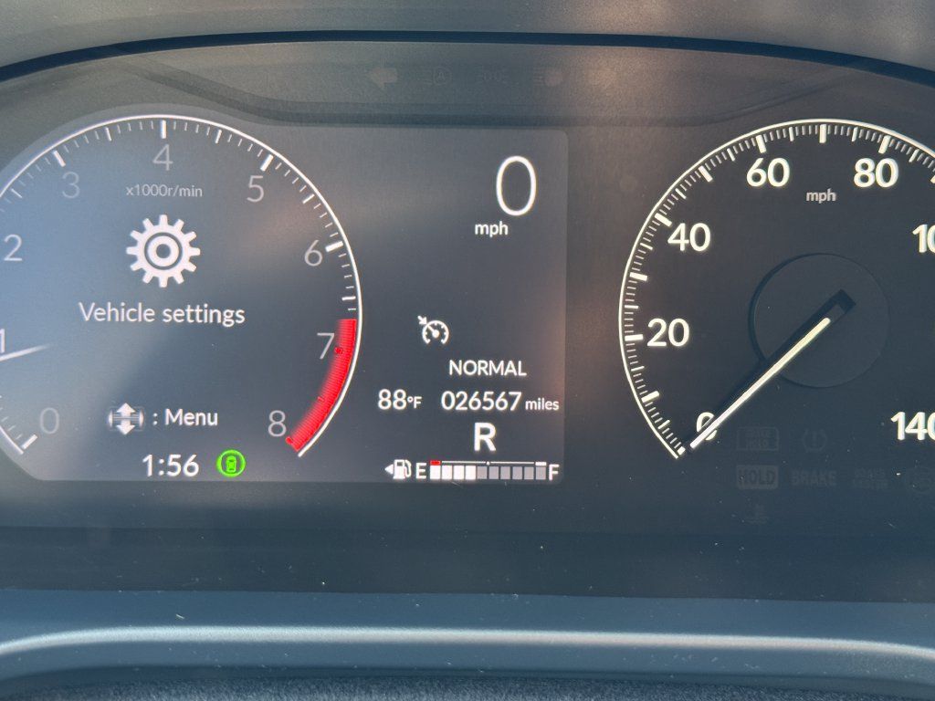 Used 2023 Honda HR-V LX image 31