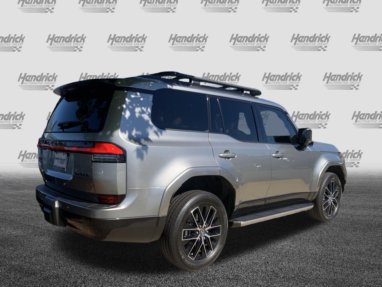 Used 2025 Lexus GX 550 w/ Accessory Package (2T) AWD/4WD image 10