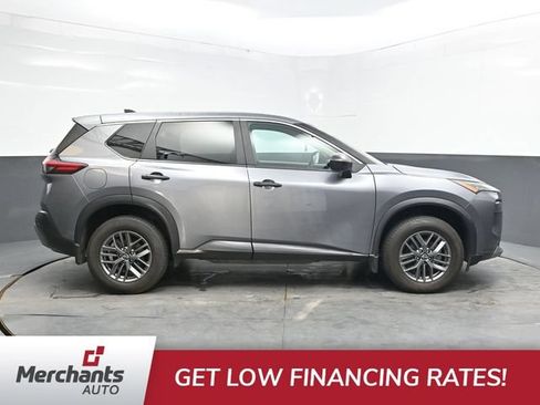 Used 2023 Nissan Rogue S AWD/4WD image 9