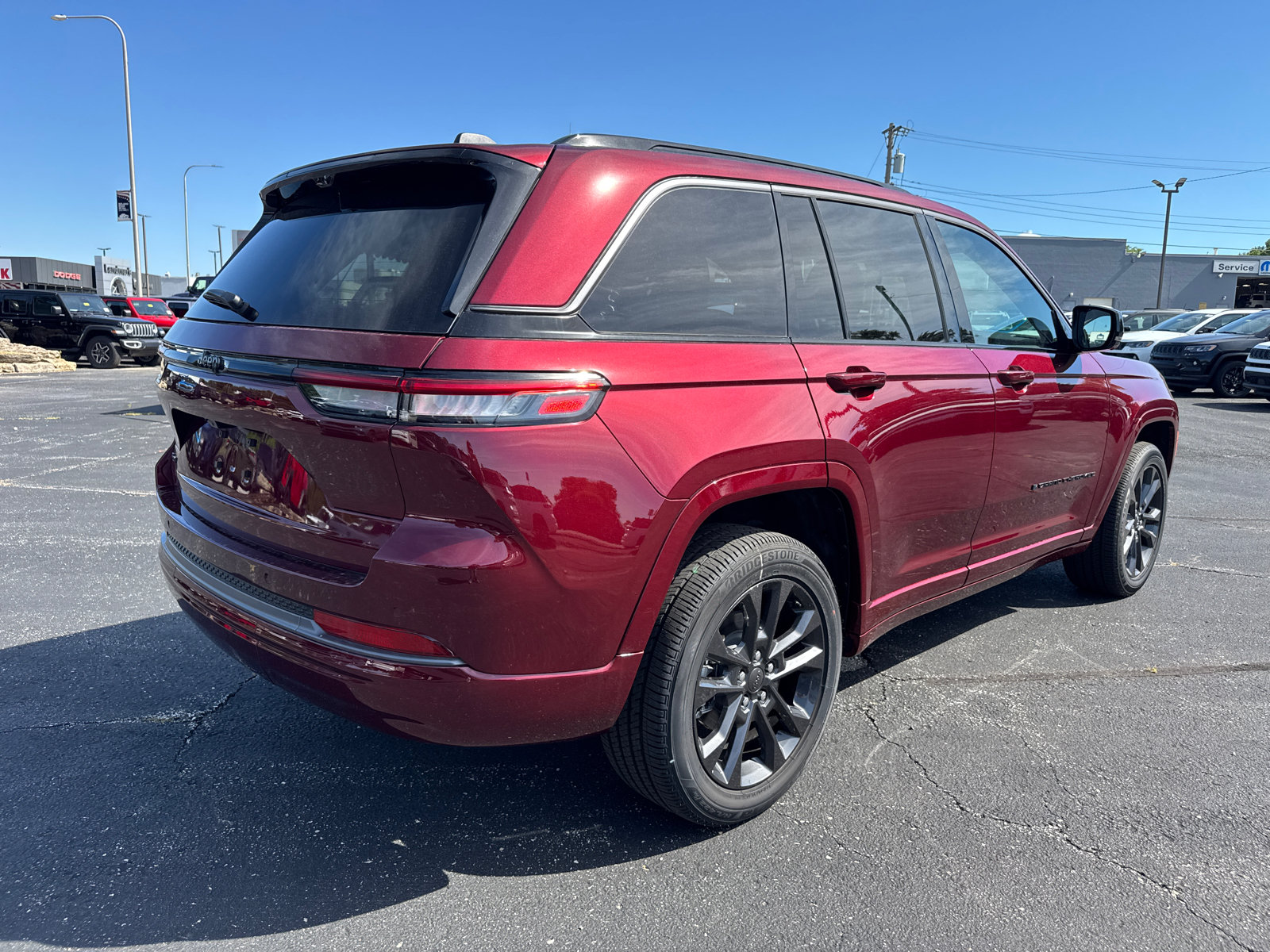 New 2026 Jeep Grand Cherokee Limited AWD/4WD image 5