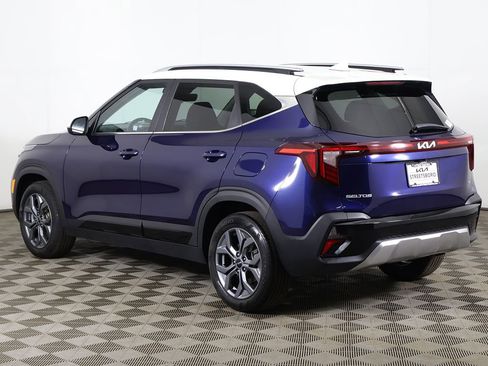 Used 2024 Kia Seltos S image 9