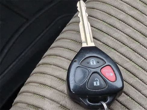 Used 2010 Toyota 4Runner SR5 image 37