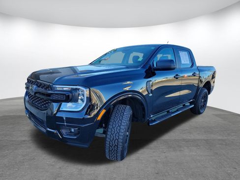 Used 2025 Ford Ranger XLT w/ Equipment Group 301A High image 3