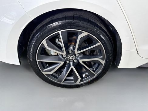 Used 2020 Toyota Corolla XSE FWD image 33
