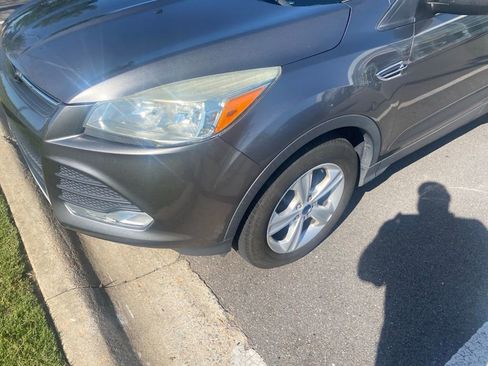 Used 2014 Ford Escape SE AWD/4WD image 2