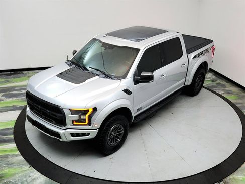 Used 2019 Ford F150 Raptor w/ Equipment Group 802A Luxury image 33