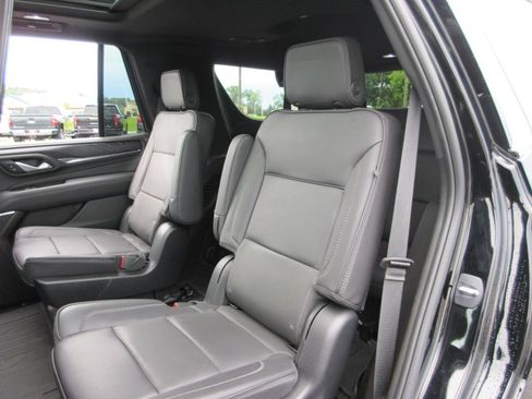 Used 2023 GMC Yukon Denali w/ Denali Reserve Package AWD/4WD image 24